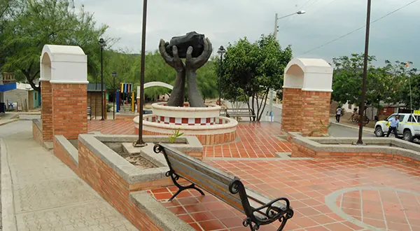 Monumento al Carbón, la riqueza de La Guajira