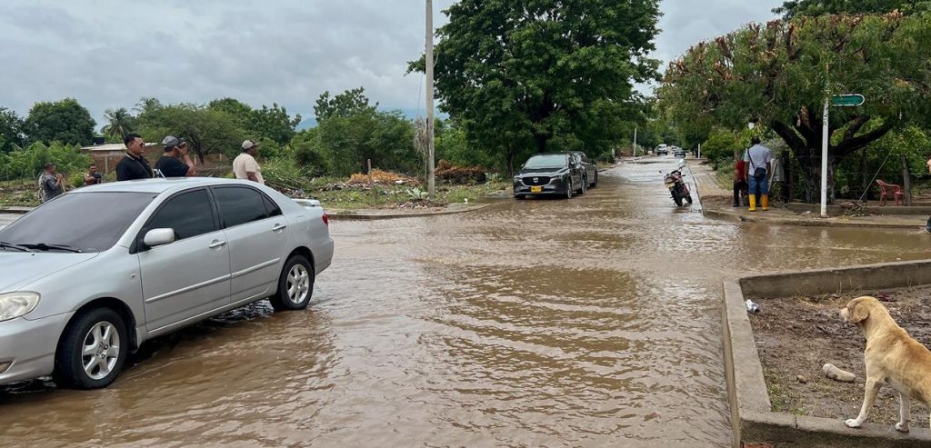 Inundación en Barrancas afectó a familia de Luis Díaz y cientos de hogares