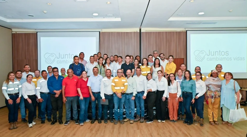 “Juntos Cambiamos Vidas” llega a Hatonuevo, territorio orgullosamente minero